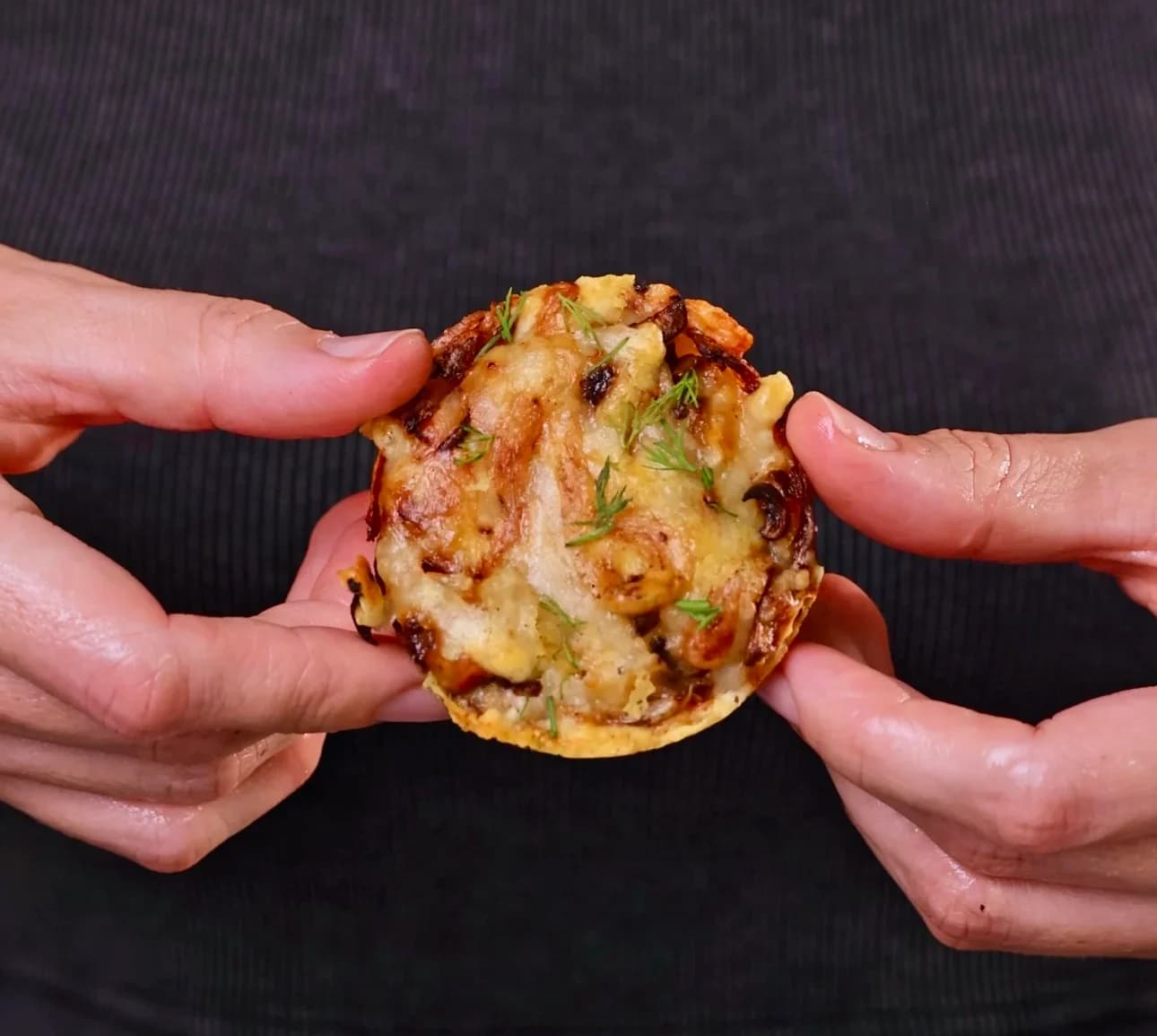 Smashed Potato Cups with Mushroom Gruyere Filling by alinapro 